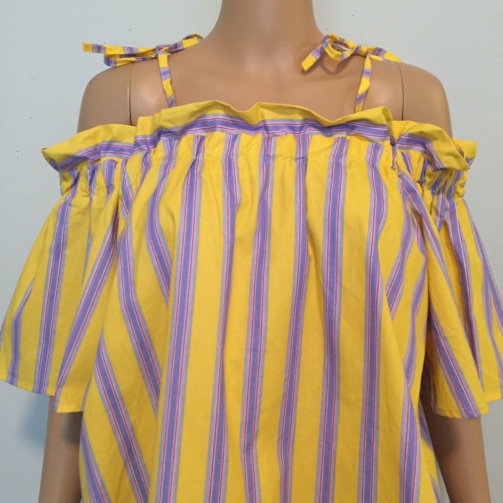 Chicwish Cold Shoulder Top - Picture 6 of 16